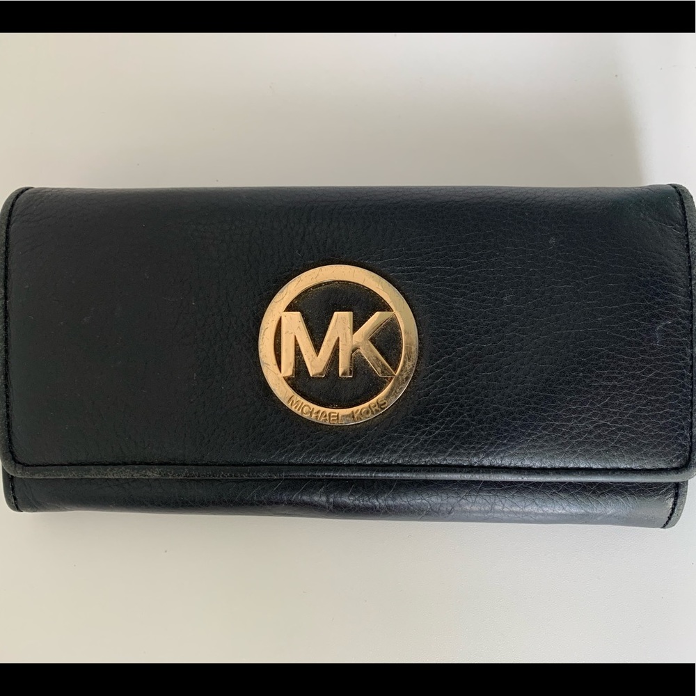 Michael Kors Fulton Pebble Leather Wallet